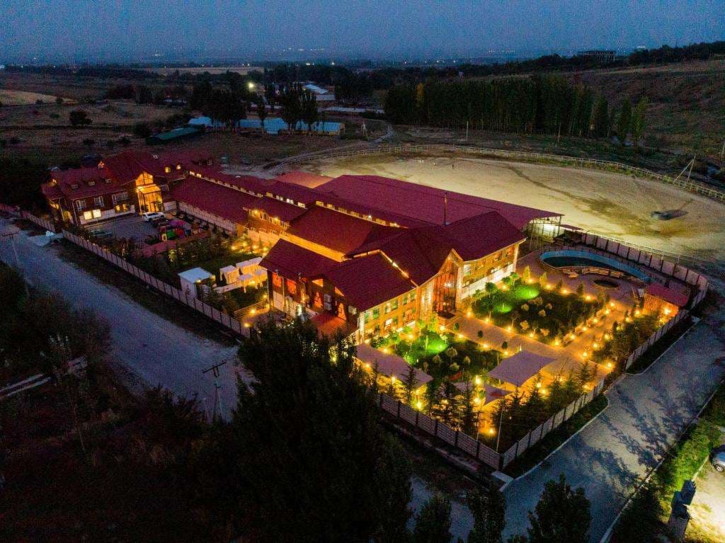 Muras Resort
